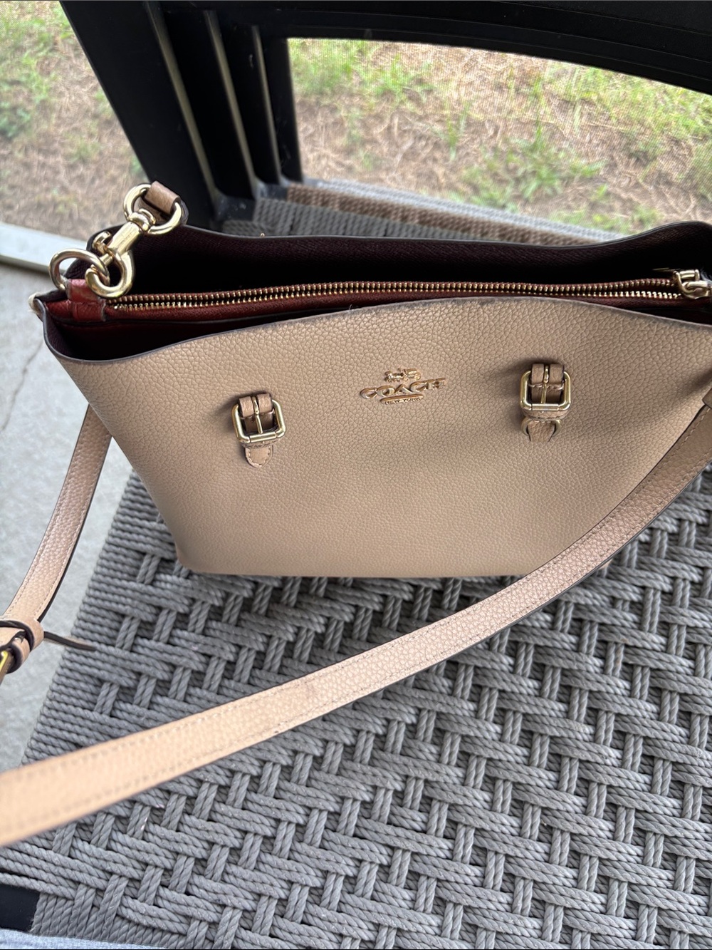 Coach Pebbled Leather Shoulder Bag in Beige Plus Wallet - Picture 16 of 16